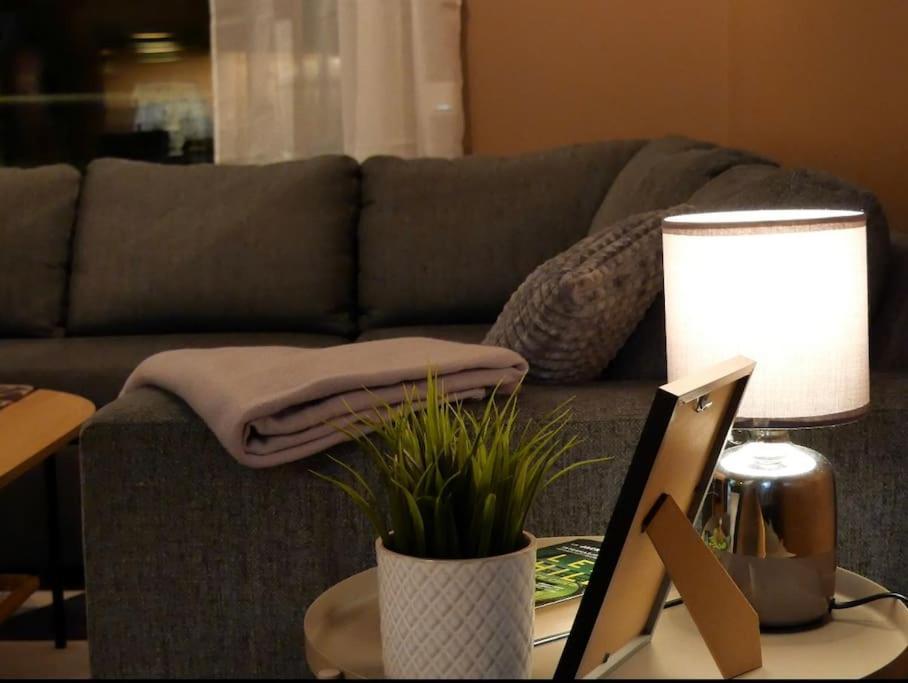 Modern And Central Apartment - Solsiden Trondheim - Up To 6 People 외부 사진